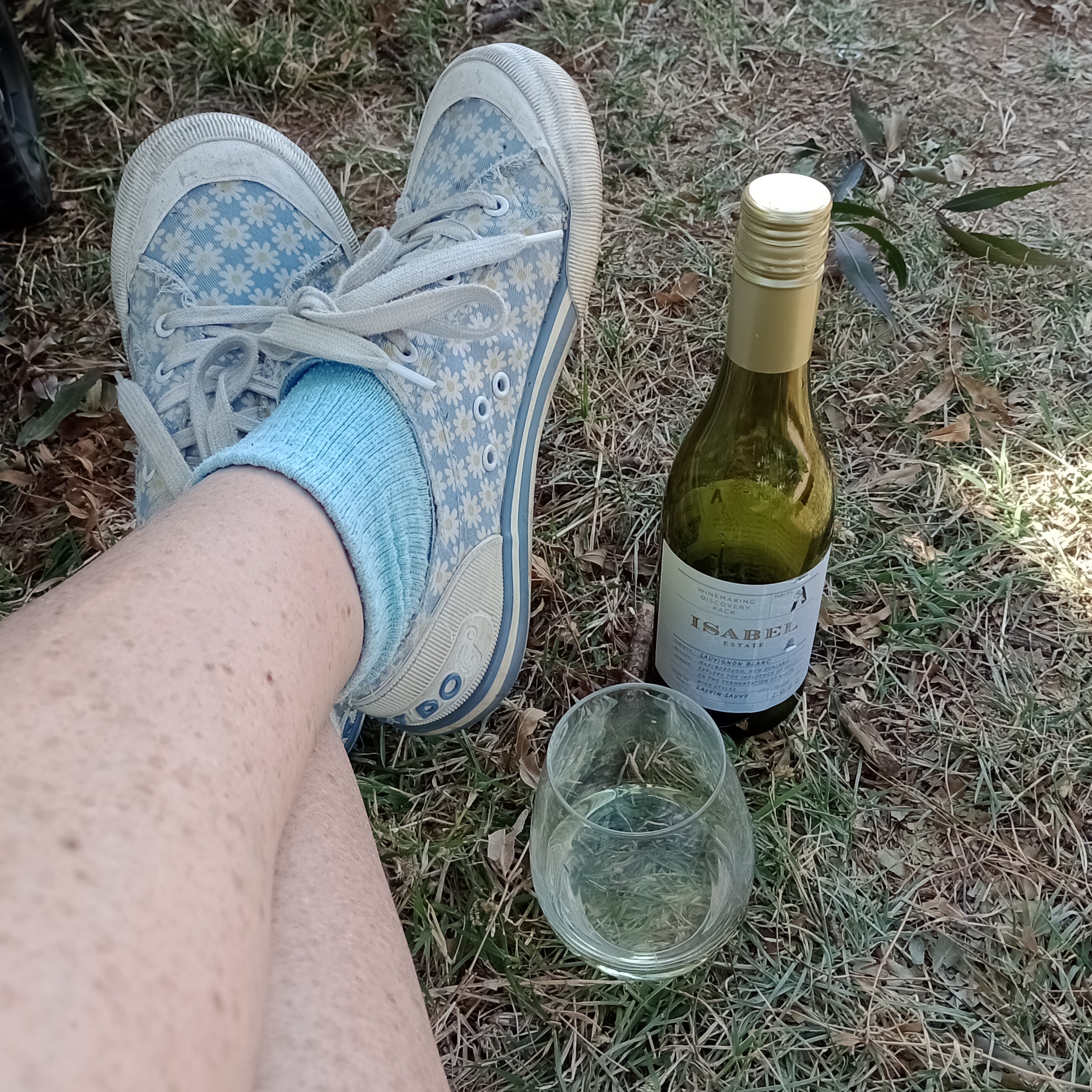 Tiny Pleasures #88: Afternoon Wine